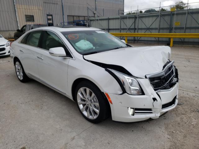 Cadillac Xts luxury (2016)