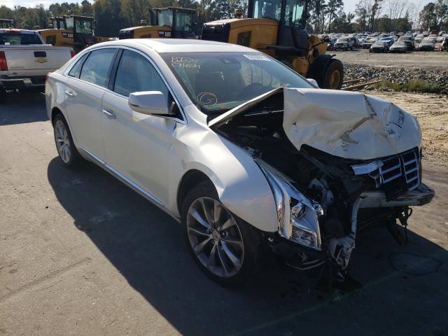Cadillac Xts luxury (2013)