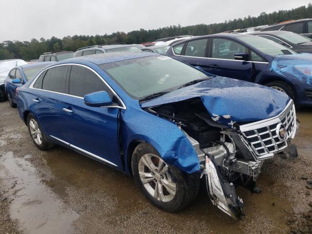 Cadillac Xts luxury (2014)