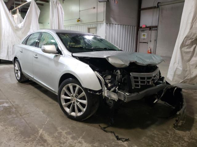 Cadillac Xts luxury (2014)