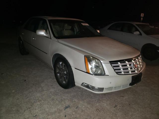 Cadillac Dts luxury (2010)