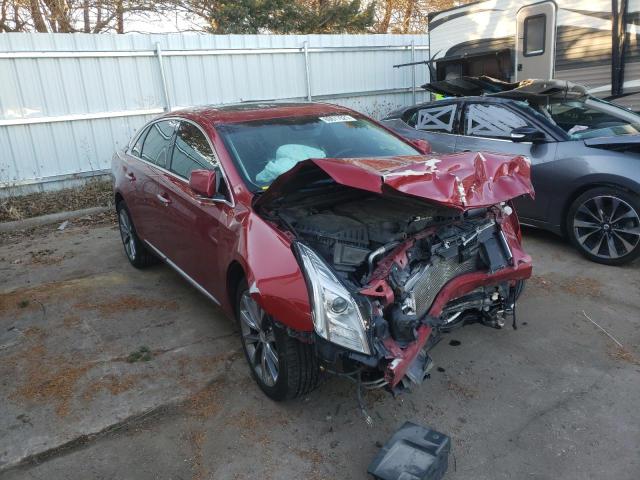 Cadillac Xts luxury (2013)