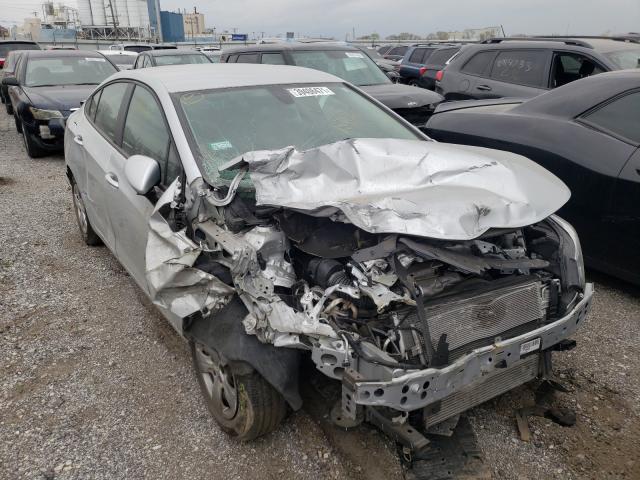 Chevrolet Cruze ls (2017)