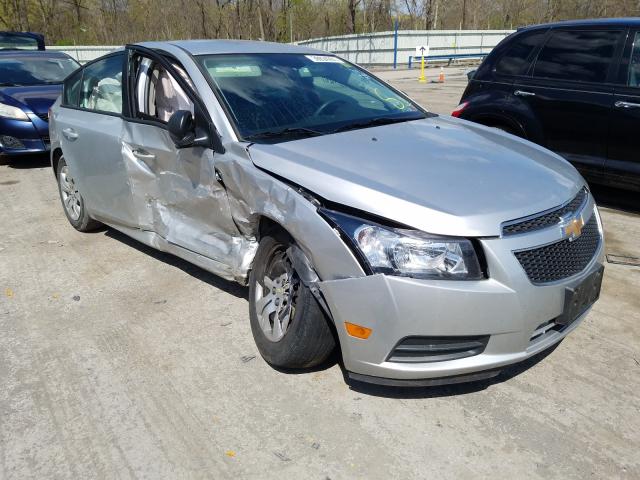 Chevrolet Cruze ls (2014)