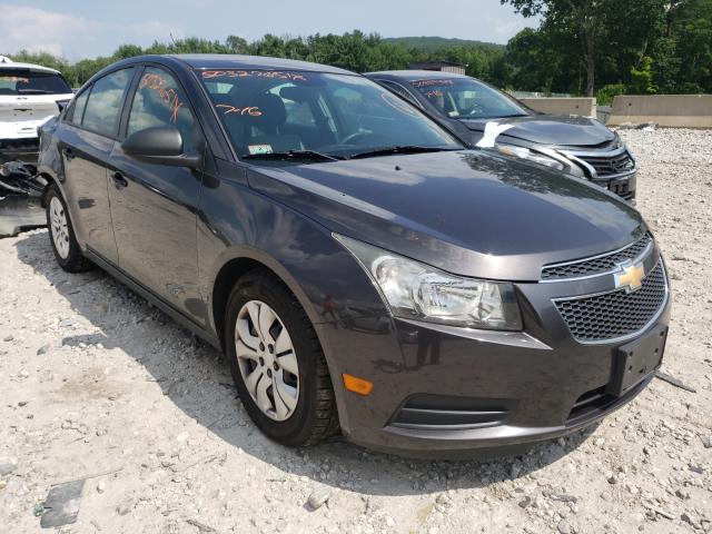 Chevrolet Cruze ls (2014)