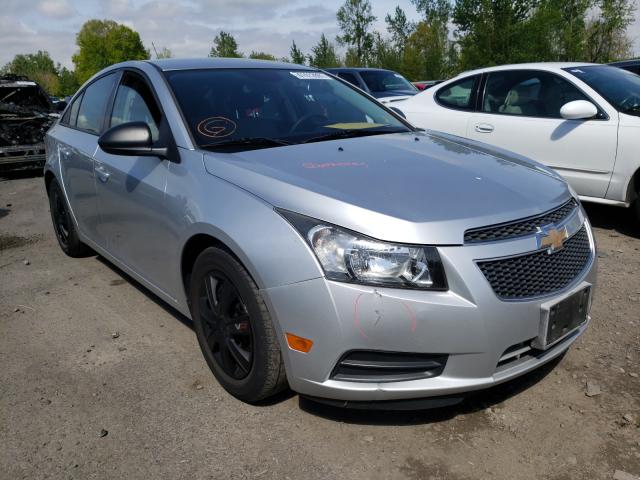 Chevrolet Cruze ls (2014)