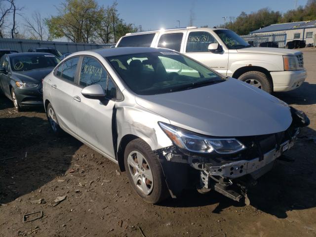 Chevrolet Cruze ls (2017)
