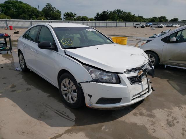 Chevrolet Cruze ls (2017)