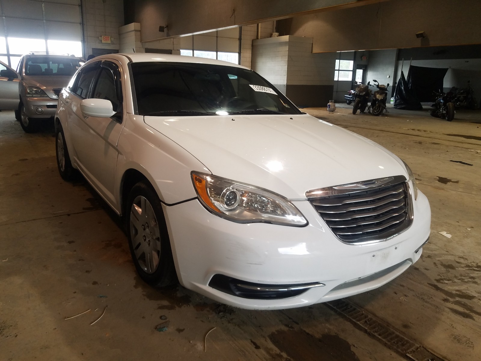Chrysler 200 lx (2014)