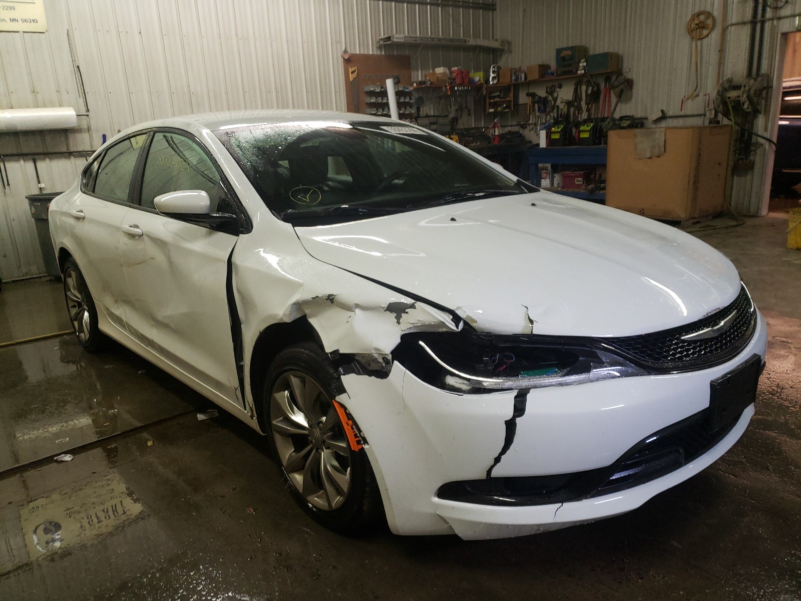 Chrysler 200 s (2015)