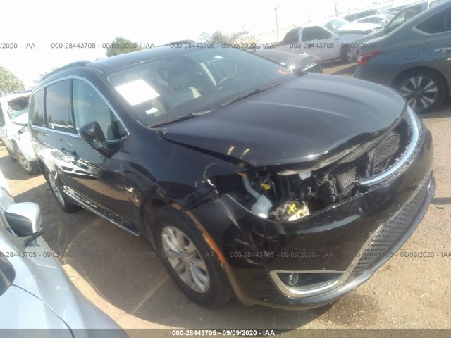 Chrysler Pacifica (2017)
