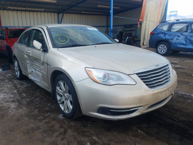 Chrysler 200 tourin (2013)