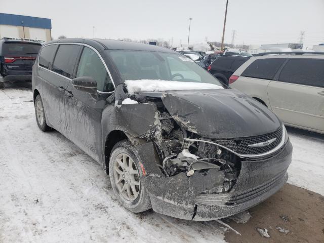 Chrysler Pacifica t (2017)