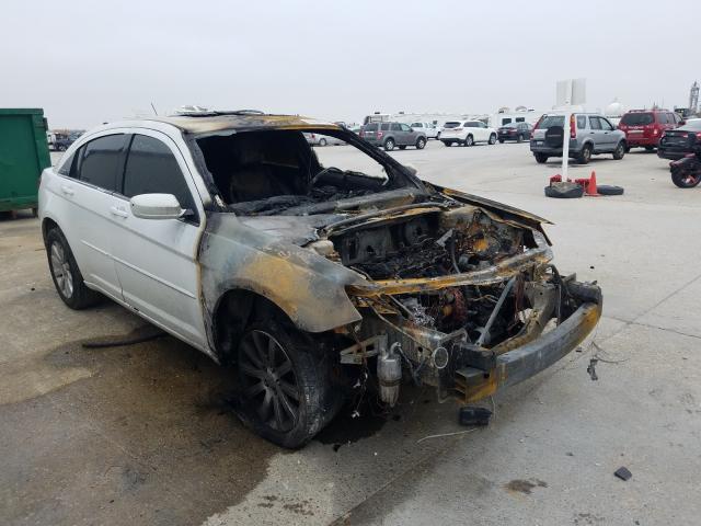 Chrysler 200 tourin (2012)