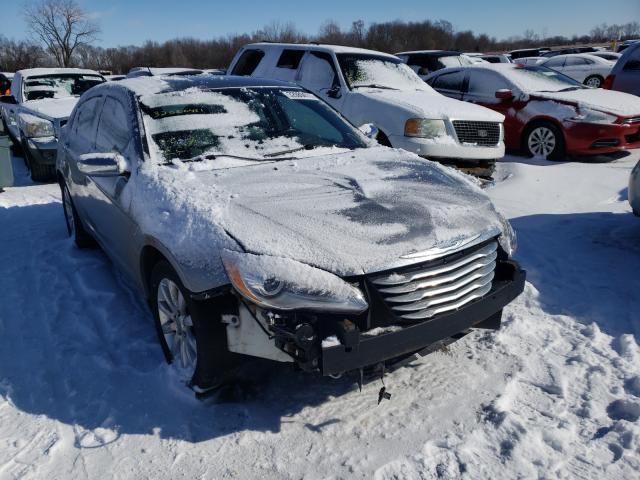 Chrysler 200 limite (2013)