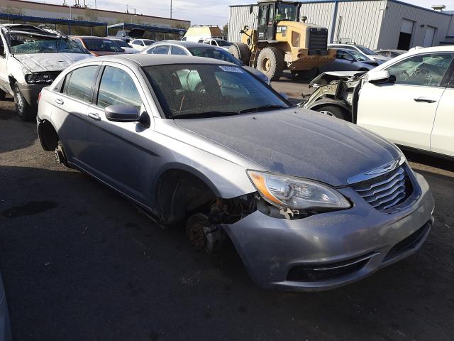 Chrysler 200 tourin (2013)