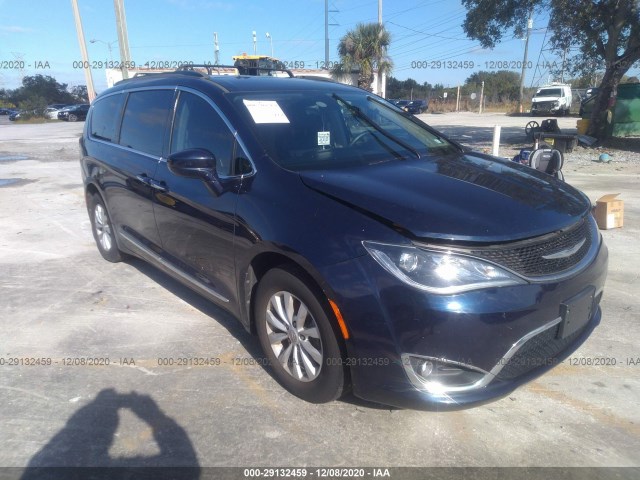 Chrysler Pacifica (2017)