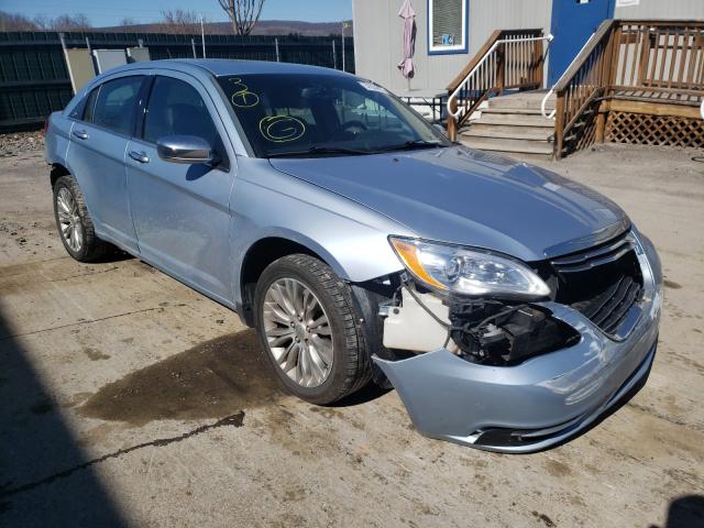 Chrysler 200 limite (2012)