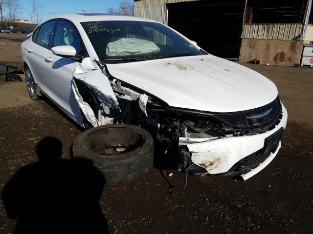 Chrysler 200 s (2015)