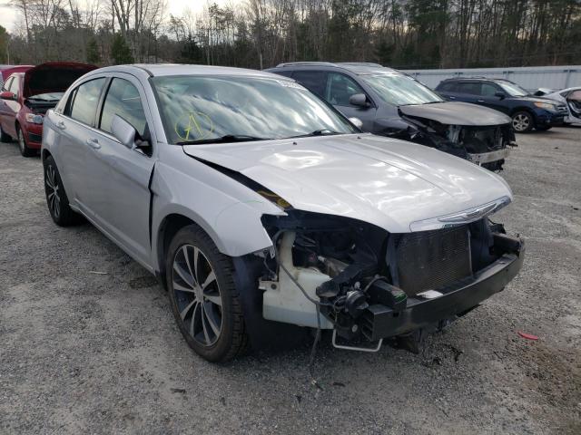 Chrysler 200 s (2012)