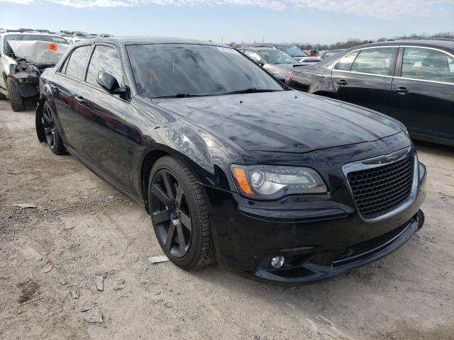 Chrysler 300 srt-8 (2012)