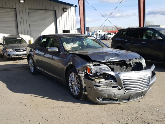 Chrysler 300c luxur (2012)
