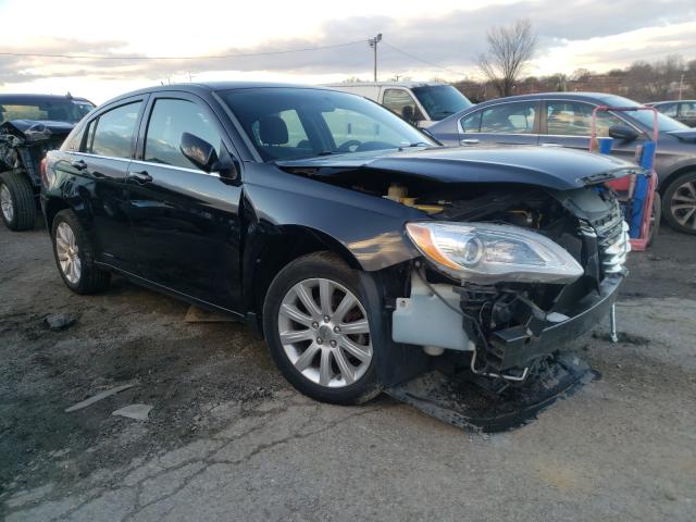 Chrysler 200 tourin (2013)