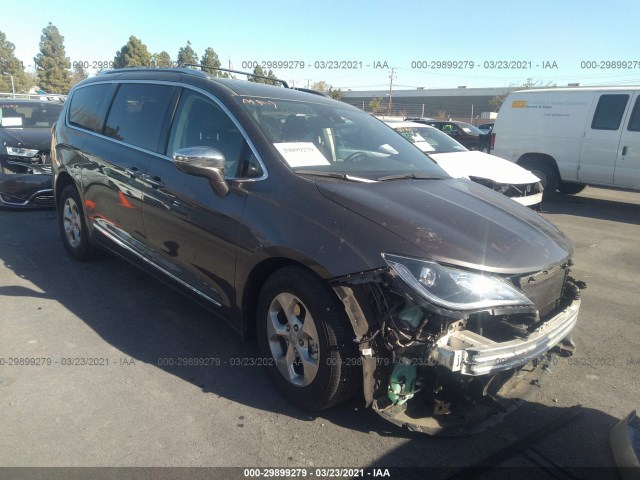 Chrysler Pacifica (2018)