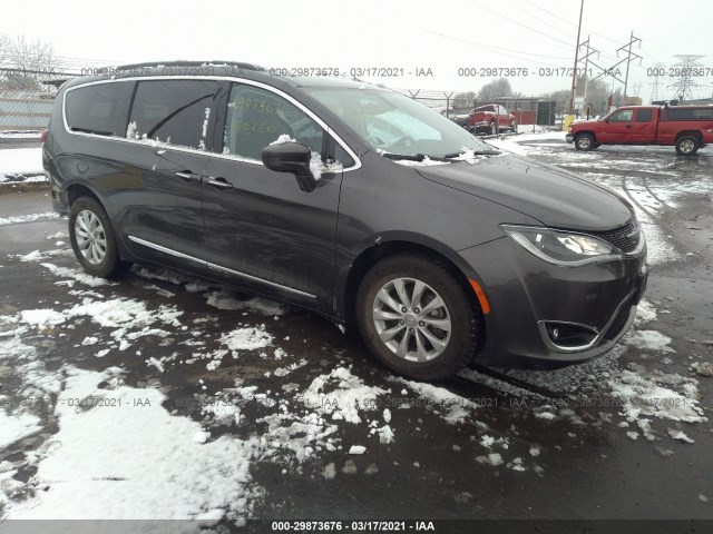 Chrysler Pacifica (2017)