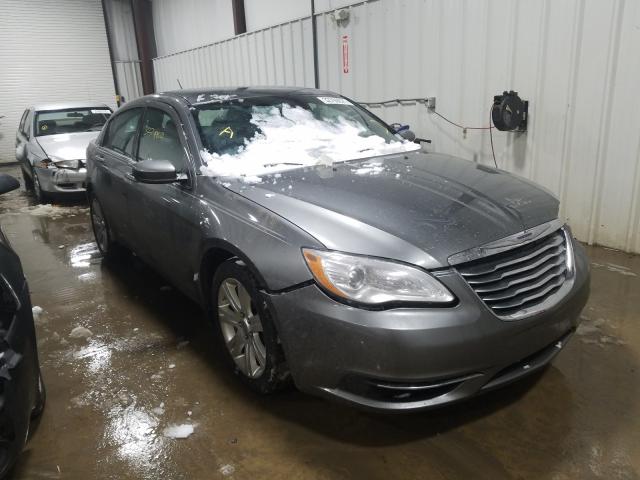 Chrysler 200 lx (2013)