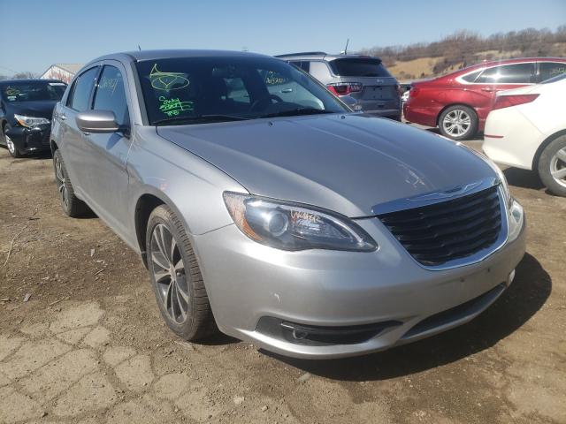 Chrysler 200 limite (2014)