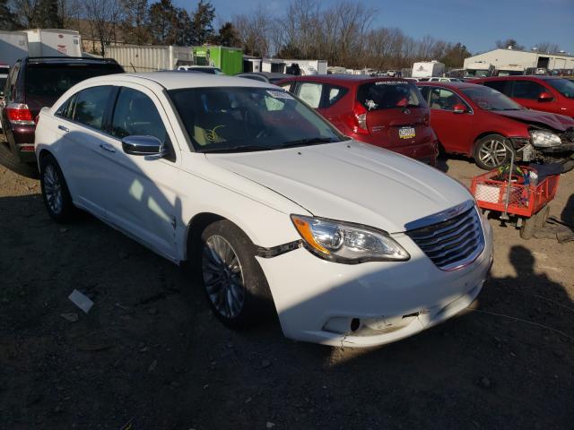 Chrysler 200 limite (2013)