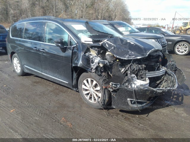 Chrysler Pacifica (2017)