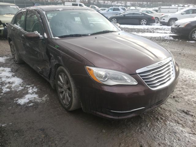 Chrysler 200 tourin (2013)