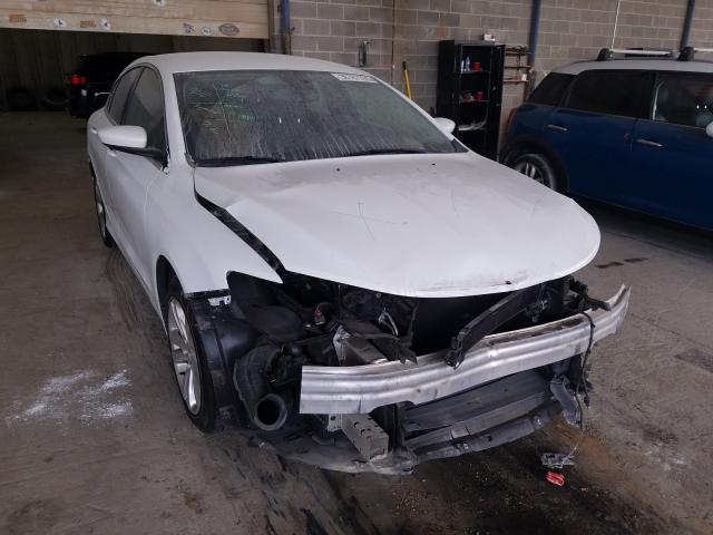 Chrysler 200 limite (2015)