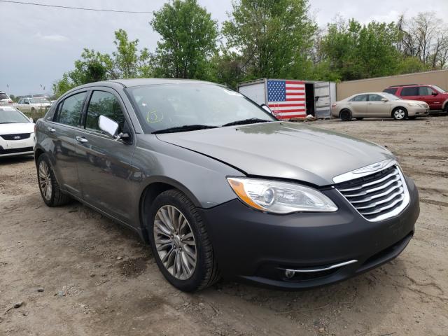 Chrysler 200 limite (2012)
