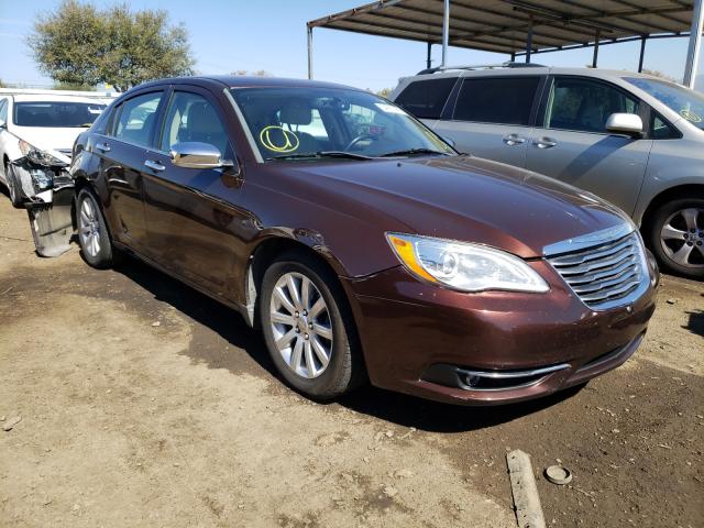 Chrysler 200 limite (2013)
