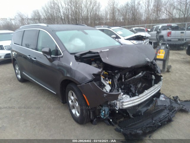 Chrysler Pacifica (2017)