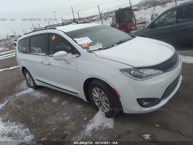 Chrysler Pacifica (2017)