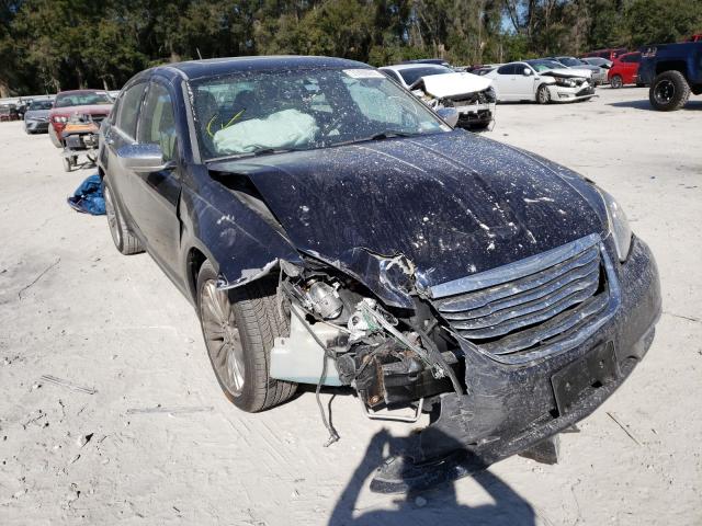 Chrysler 200 limite (2012)