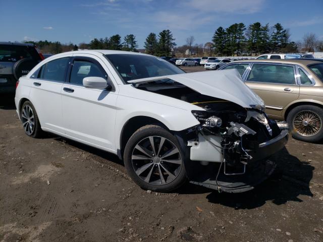 Chrysler 200 limite (2013)