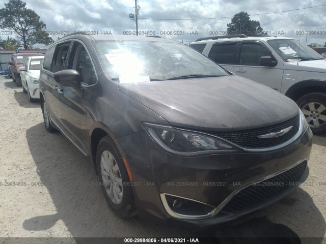 Chrysler Pacifica (2017)