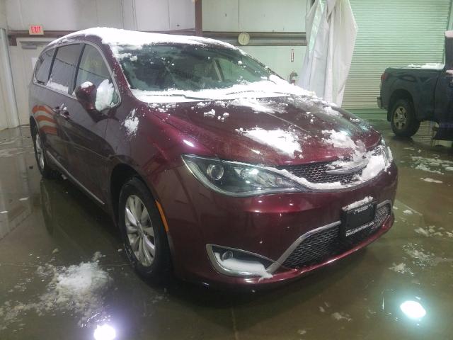Chrysler Pacifica t (2017)