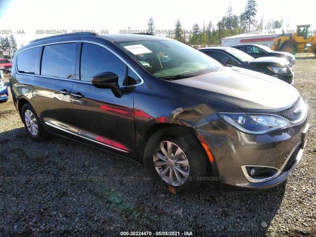 Chrysler Pacifica (2017)