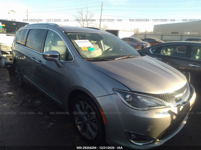 Chrysler Pacifica (2017)
