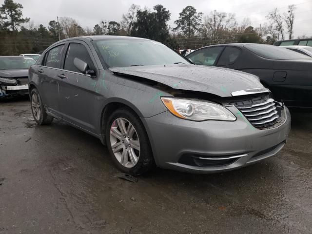 Chrysler 200 tourin (2013)