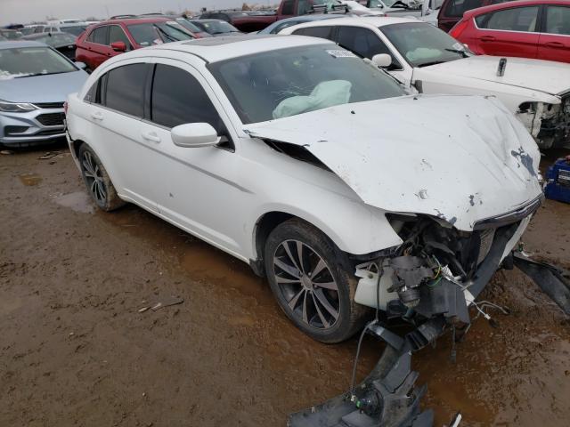 Chrysler 200 limite (2013)