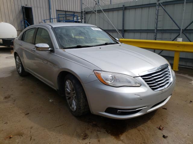 Chrysler 200 limite (2012)