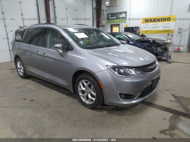 Chrysler Pacifica (2017)