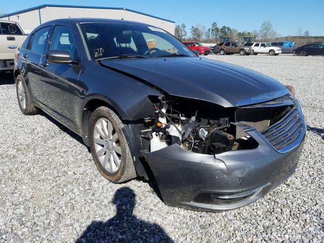 Chrysler 200 tourin (2012)